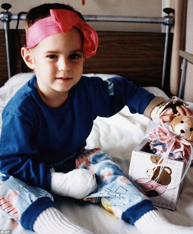 Cecelia Cichan, 4 år gammal.